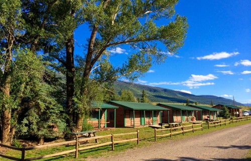3 01 mountain views cabins